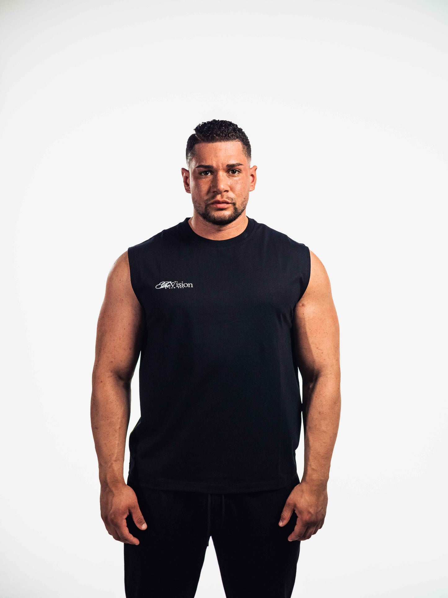 THE VISION MUSCLE FIT – BLACK EDITION