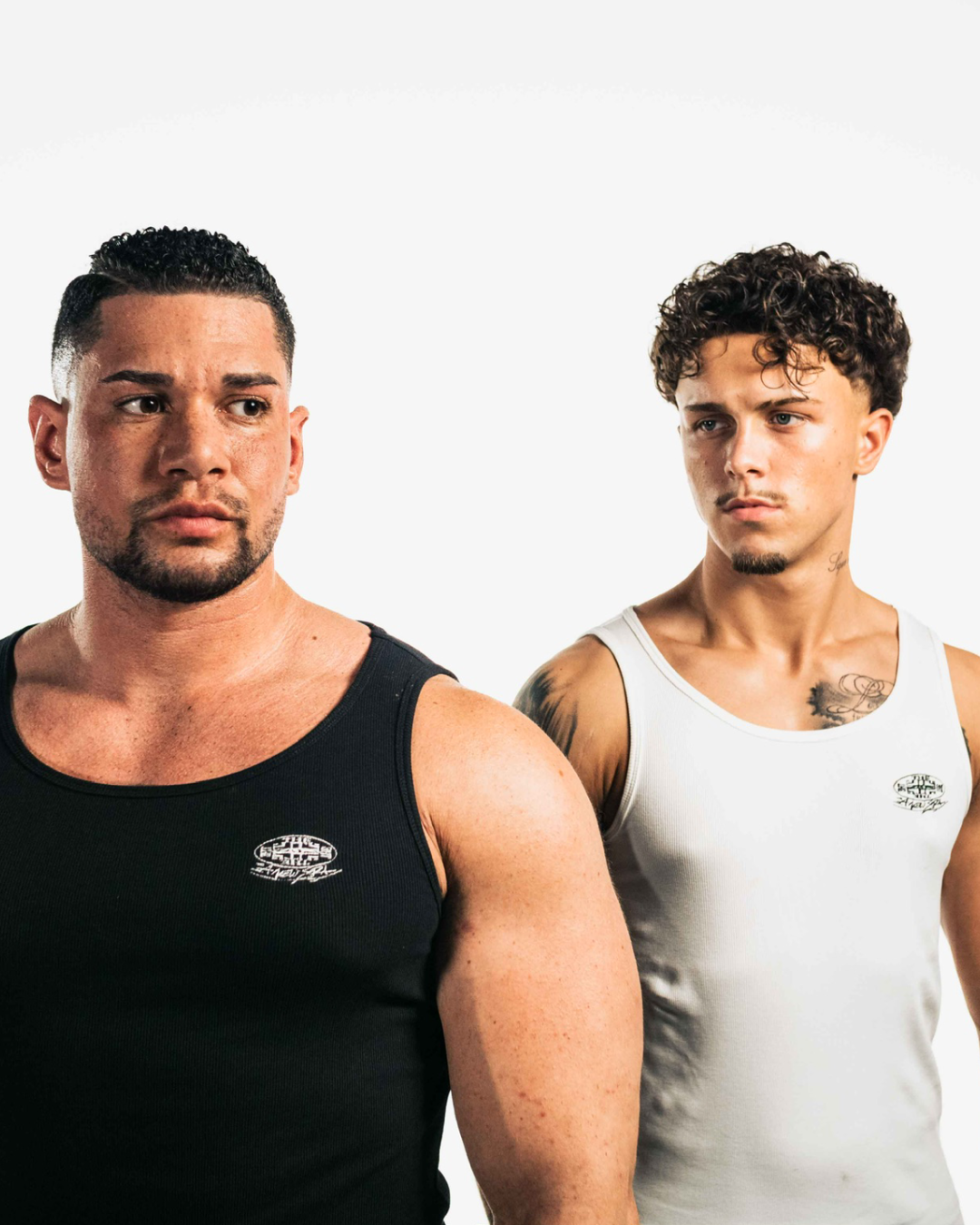 The Vision Duo Tanktop Bundle in Schwarz und Weiß